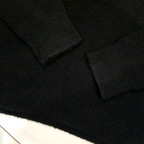 & Other Stories Women's Black Crewneck Sweater in Black Size Xsmall - Picture 12 of 16